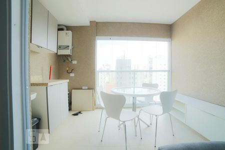 Studio à venda com 35m², 1 quarto e 1 vaga Studio à venda com 35m², 1 quarto e 1 vagaVaranda