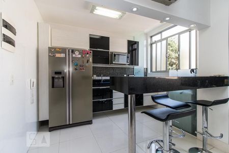 Apartamento à venda com 55m², 2 quartos e 1 vagaCozinha