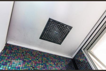 Apartamento à venda com 55m², 2 quartos e 1 vagaChuveiro