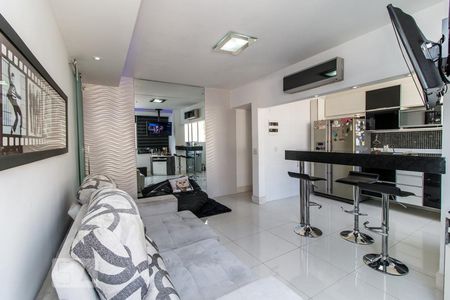 Apartamento à venda com 55m², 2 quartos e 1 vagaSala