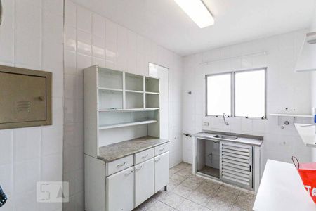 Cozinha de apartamento para alugar com 2 quartos, 60m² em Santo Amaro, São Paulo