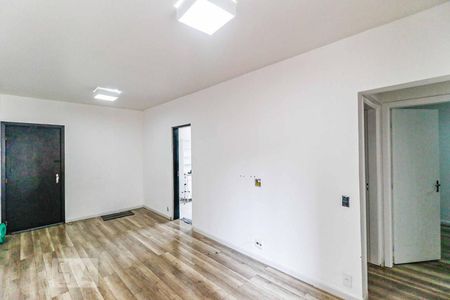 Sala de apartamento para alugar com 2 quartos, 60m² em Santo Amaro, São Paulo