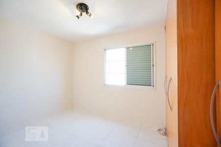 Apartamento para alugar com 107m², 3 quartos e 2 vagasQuarto 2