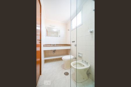 Apartamento para alugar com 107m², 3 quartos e 2 vagasBanheiro