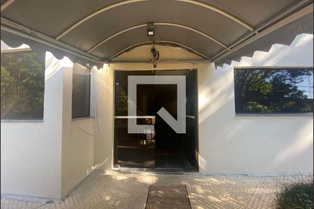 Apartamento à venda com 70m², 2 quartos e 1 vagaEntrada