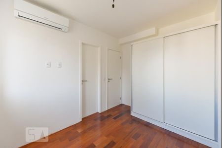 Suíte de apartamento para alugar com 2 quartos, 66m² em Pinheiros, São Paulo