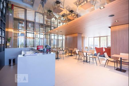 Apartamento para alugar com 66m², 2 quartos e 1 vaga Apartamento para alugar com 66m², 2 quartos e 1 vagaBar Lounge