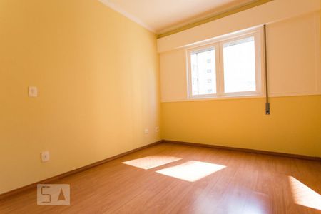 Apartamento para alugar com 115m², 3 quartos e 1 vagaSuíte