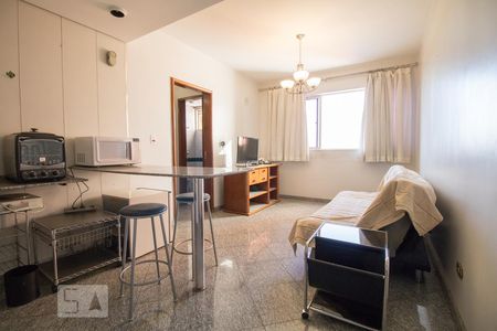Sala de apartamento para alugar com 1 quarto, 30m² em Setor Central, Goiânia