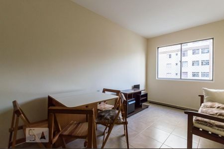 Sala de apartamento para alugar com 2 quartos, 50m² em Jaguaré, São Paulo