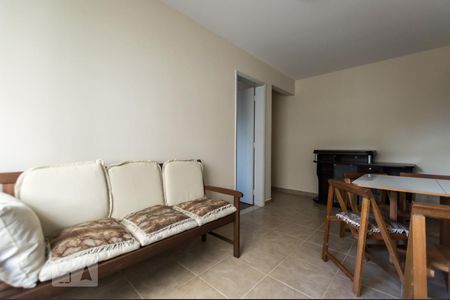 Sala de apartamento para alugar com 2 quartos, 50m² em Jaguaré, São Paulo