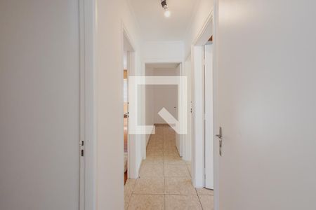 Corredor de apartamento para alugar com 5 quartos, 230m² em Alto de Pinheiros, São Paulo