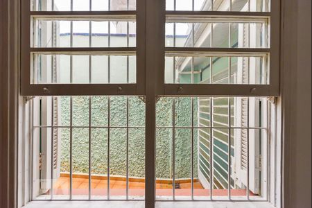 Vista 1 de casa para alugar com 4 quartos, 230m² em Alto de Pinheiros, São Paulo