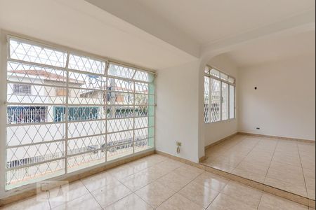 Sala de casa para alugar com 4 quartos, 230m² em Alto de Pinheiros, São Paulo