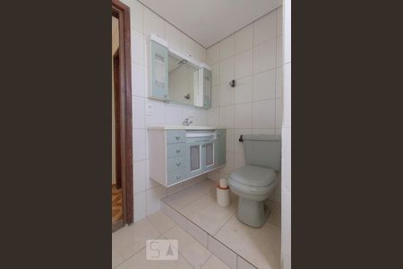 Banheiro de apartamento para alugar com 2 quartos, 42m² em Vila Campestre, São Paulo