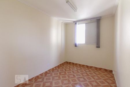 Quarto 2 de apartamento para alugar com 2 quartos, 42m² em Vila Campestre, São Paulo