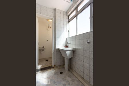 Apartamento para alugar com 65m², 2 quartos e 1 vaga Apartamento para alugar com 65m², 2 quartos e 1 vagaÁrea de serviço