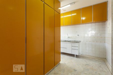 Apartamento para alugar com 65m², 2 quartos e 1 vaga Apartamento para alugar com 65m², 2 quartos e 1 vagaCozinha
