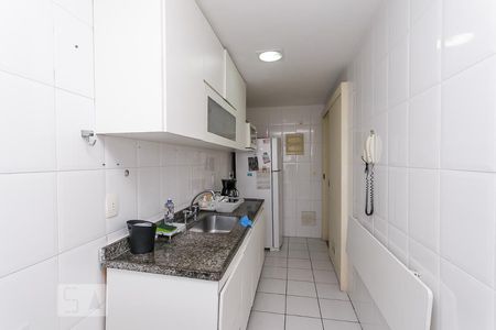 Apartamento à venda com 94m², 2 quartos e 1 vagaCozinha