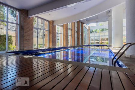 Apartamento à venda com 40m², 1 quarto e 1 vagaPiscina - Condomínio