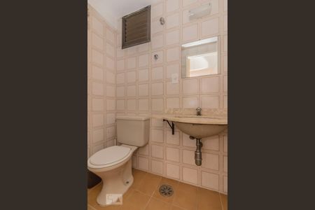 Banheiro de apartamento para alugar com 2 quartos, 56m² em Saúde, São Paulo