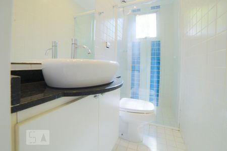 Apartamento para alugar com 70m², 2 quartos e 1 vaga