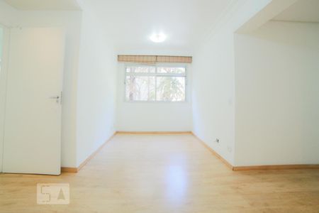 Apartamento para alugar com 70m², 2 quartos e 1 vaga Apartamento para alugar com 70m², 2 quartos e 1 vagaSala