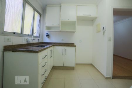 Apartamento para alugar com 70m², 2 quartos e 1 vaga Apartamento para alugar com 70m², 2 quartos e 1 vagaCozinha