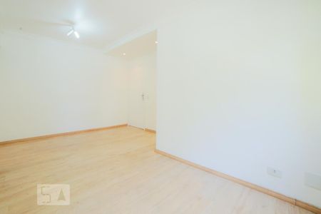 Apartamento para alugar com 70m², 2 quartos e 1 vaga Apartamento para alugar com 70m², 2 quartos e 1 vagaSala