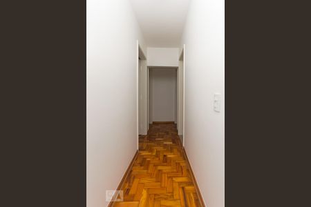 Corredor de apartamento à venda com 3 quartos, 114m² em Vila Mariana, São Paulo