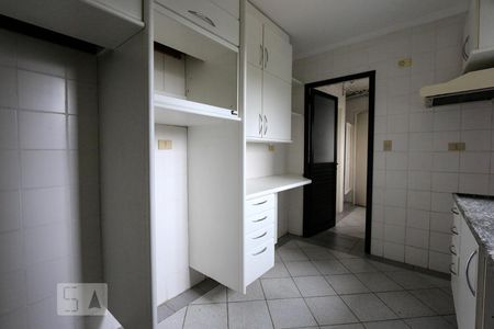 Apartamento à venda com 105m², 3 quartos e 2 vagasCozinha