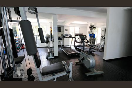 Apartamento à venda com 105m², 3 quartos e 2 vagasAcademia