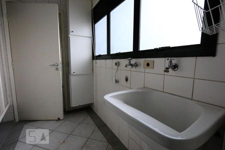 Apartamento à venda com 105m², 3 quartos e 2 vagasArea de serviço