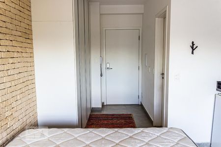Studio para alugar com 32m², 1 quarto e 1 vagaSala/Quarto - Vista para a porta de entrada