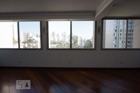 Sala de apartamento à venda com 3 quartos, 140m² em Vila Suzana, São Paulo