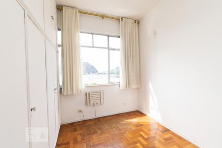 Quarto de apartamento para alugar com 1 quarto, 27m² em Botafogo, Rio de Janeiro