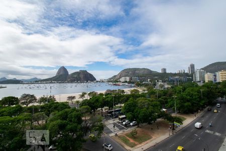 Vista Janela Quarto de apartamento para alugar com 1 quarto, 27m² em Botafogo, Rio de Janeiro