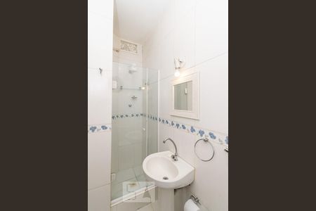 Banheiro de apartamento para alugar com 1 quarto, 27m² em Botafogo, Rio de Janeiro