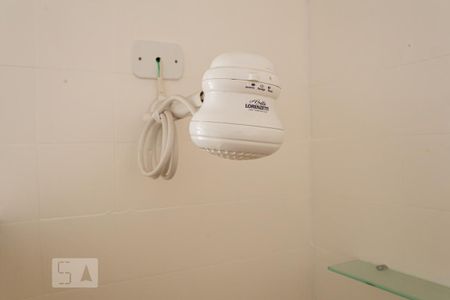 Apartamento à venda com 74m², 2 quartos e 1 vaga Apartamento à venda com 74m², 2 quartos e 1 vagaBanheiro