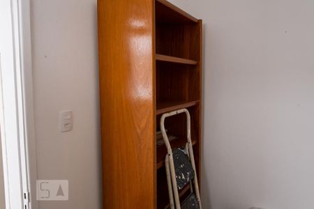 Apartamento à venda com 74m², 2 quartos e 1 vaga Apartamento à venda com 74m², 2 quartos e 1 vagaQuarto de serviço