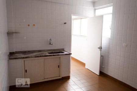Apartamento à venda com 74m², 2 quartos e 1 vaga Apartamento à venda com 74m², 2 quartos e 1 vagaCozinha