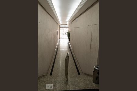 Apartamento à venda com 74m², 2 quartos e 1 vaga Apartamento à venda com 74m², 2 quartos e 1 vagaÁrea comum