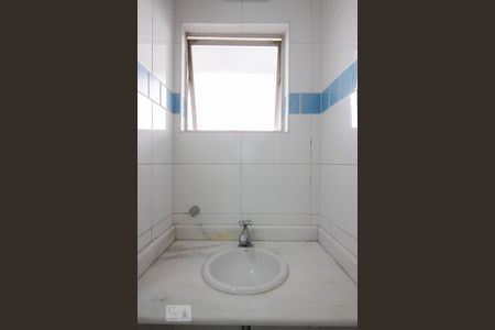 Apartamento à venda com 60m², 2 quartos e sem vagaBanheiro