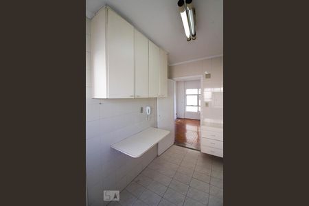 Apartamento à venda com 60m², 2 quartos e sem vagaCozinha