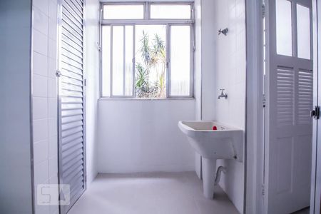 Apartamento à venda com 132m², 3 quartos e 1 vagaa serviço