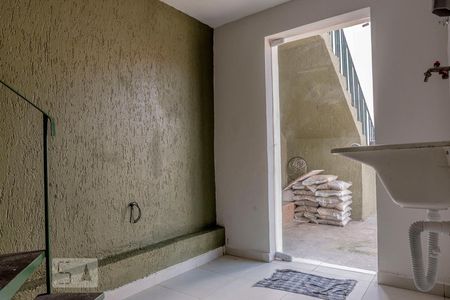 Casa para alugar com 80m², 1 quarto e sem vagaArea de Serviço