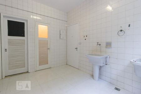 Apartamento à venda com 240m², 4 quartos e 2 vagasÁrea de Serviço
