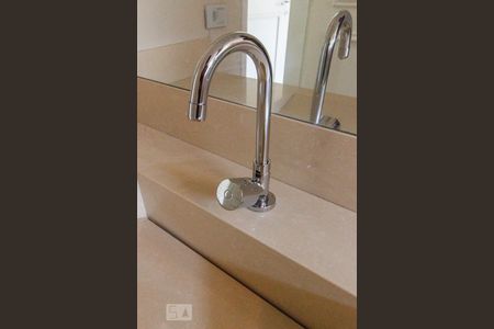 Apartamento à venda com 240m², 4 quartos e 2 vagasDetalhe