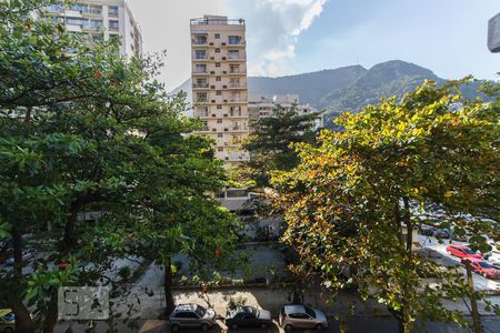 Apartamento à venda com 240m², 4 quartos e 2 vagasVista Quarto 1