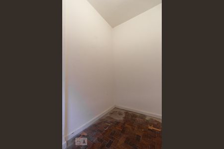 Apartamento à venda com 240m², 4 quartos e 2 vagasQuarto de Serviço 2